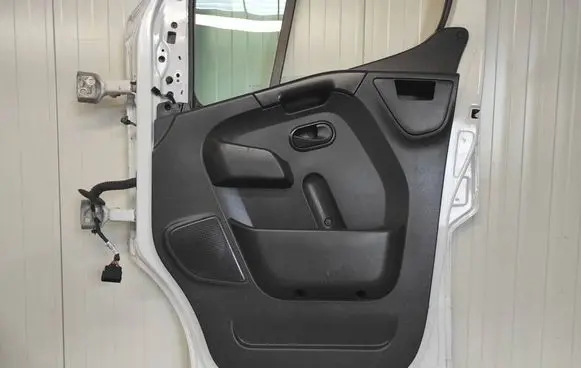Renault Master III Front door card panel trim 809001997R