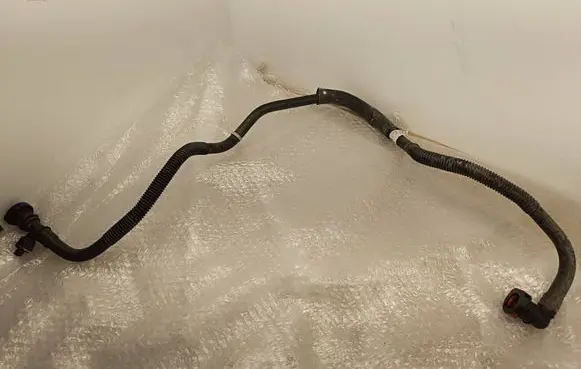 KIA EV6 Electric car engine cooling hoses/pipes 