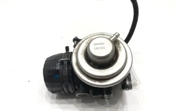 Seat Leon (1M) Engine shut-off valve 038129637