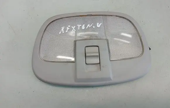 SsangYong Rexton I Rear seat light 83720008000