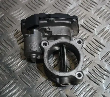 BMW 5 F10 F11 Throttle valve 7810752