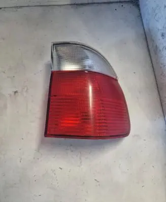BMW 5 E39 Rear/tail lights 2496322