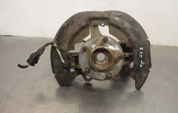 Volvo S40 Front wheel hub spindle knuckle