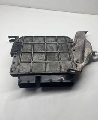 Lexus IS 220D-250-350 Engine control unit/module 8966153700 1758007704