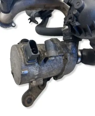 BMW 1 E81 E87 Water pump 7561229