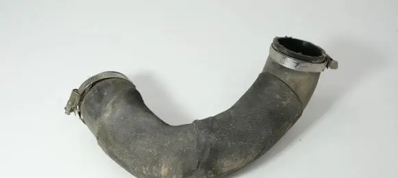 Audi A4 S4 B7 8E 8H Intercooler hose/pipe