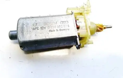 Audi A8 S8 D3 4E Seat adjustment motor 0130002909