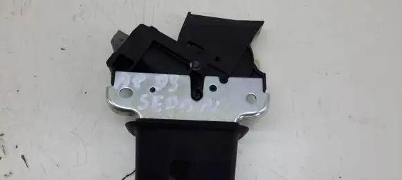 Audi A8 S8 D3 4E Tailgate/trunk/boot lock/catch/latch 4F5827505D
