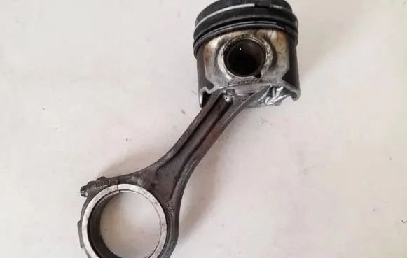 Audi A6 S6 C6 4F Piston with connecting rod 059ab