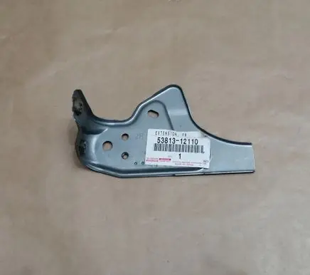 Toyota Corolla E140 E150 Fender mounting bracket 5381312110