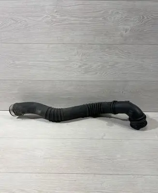 BMW Z4 E89 Intercooler hose/pipe 7607941 1300305 11564310