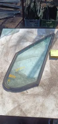 Peugeot Boxer Front door window/glass (coupe) 1212123