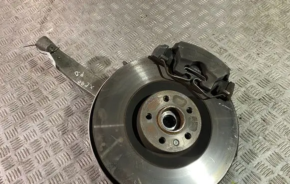 Volvo XC90 Front wheel hub