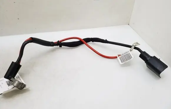 Volkswagen Touran III Positive cable (battery) 5Q0971228C
