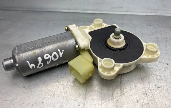 Mercedes-Benz Vaneo W414 Front door window regulator motor A2308200942 0130821920
