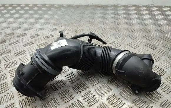 Volkswagen Golf VII Mass air flow meter 04L906461B