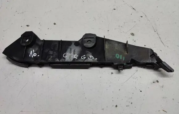 Toyota Corolla E120 E130 Rear bumper mounting bracket 5257502060