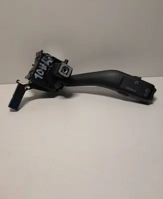 Volkswagen Touran I Wiper control stalk 1K0953519A 01203506