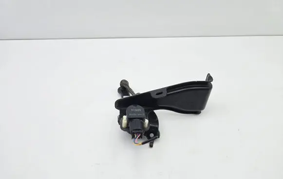 Toyota Prius (XW30) Headlight/headlamp level sensor B0351492 312622
