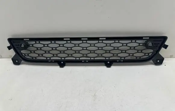 Volvo XC60 Front bumper lower grill 30763423 30763422