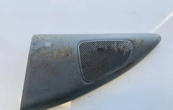 Mercedes-Benz ML W163 Side speaker trim/cover a1637205570