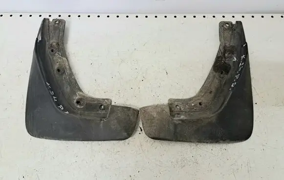Volvo V70 Front mudguard 