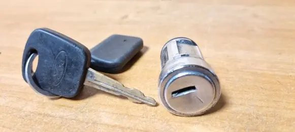 Ford Focus Ignition lock 3M513F880AA