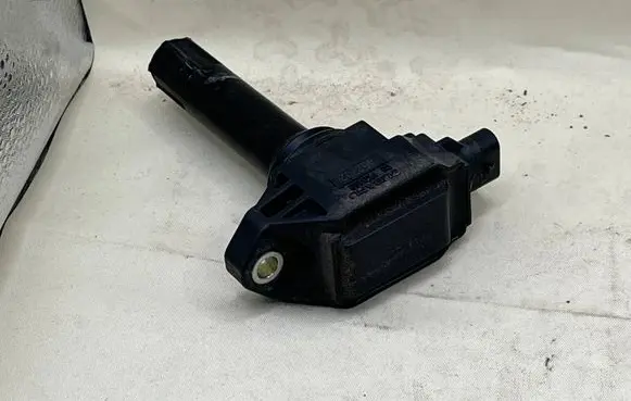 Hyundai i30 EUR ISO radio connector T1635 22433AA681