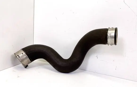 Intercooler hose/pipe