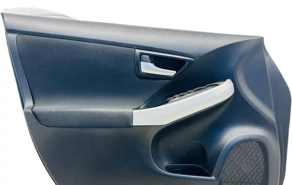 Toyota Prius (XW30) Front door card panel trim OYT25744