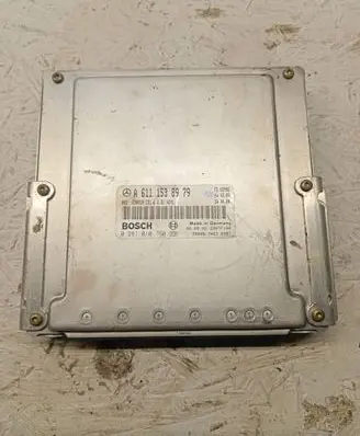 Mercedes-Benz S W220 Engine control unit/module A6111538979 28RTF186 0281010760