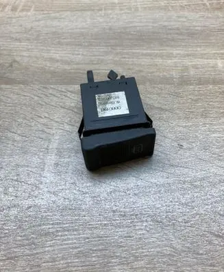 Audi 100 S4 C4 Windscreen/window heater switch 893941503