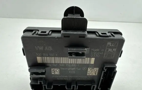 Volkswagen Golf VIII Door control unit/module 5Q0959593K
