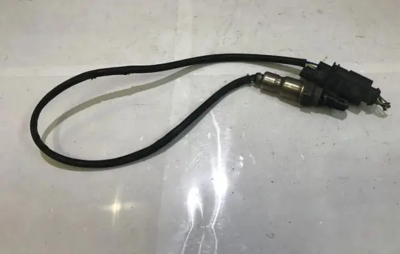 Skoda Octavia Mk2 (1Z) Lambda probe sensor 03l906262a