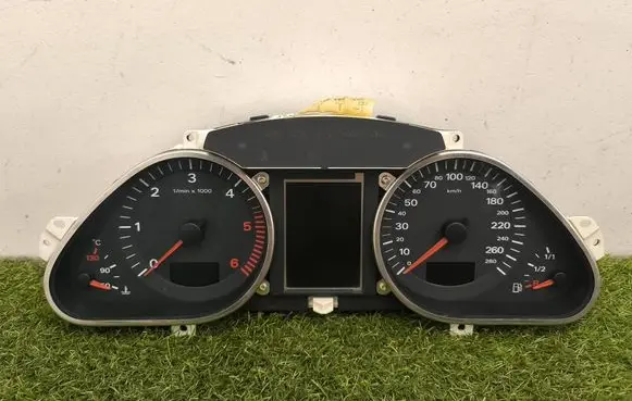 Audi A6 S6 C6 4F Speedometer (instrument cluster) 4F0920933J 4F0910930C 503001721800
