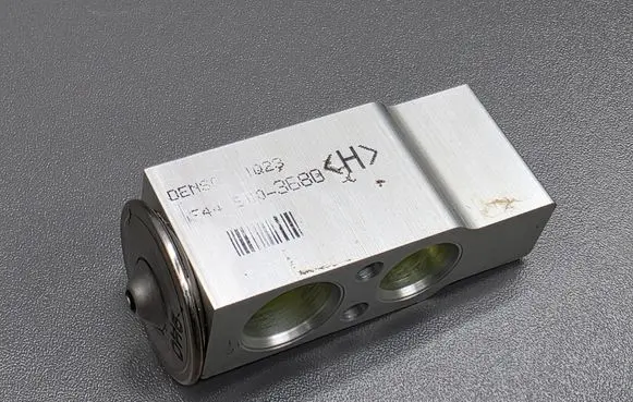 Honda Civic IX Air conditioning (A/C) expansion valve 4475003680 MF4475003680