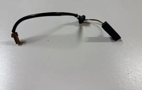 Toyota GT 86 Tailgate opening switch SU00302777