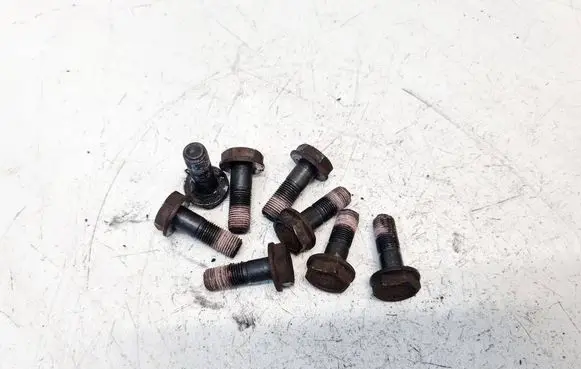 Mercedes-Benz Sprinter W901 W902 W903 W904 Nuts/bolts 