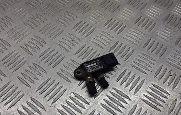 Opel Vectra C Air pressure sensor 55200301