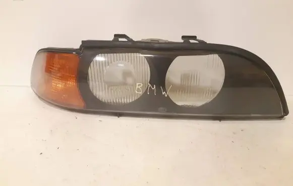 BMW 5 E39 Headlight lense 