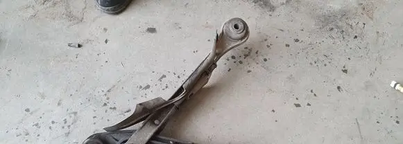 Porsche Boxster 986 Front lower control arm/wishbone 99634134106
