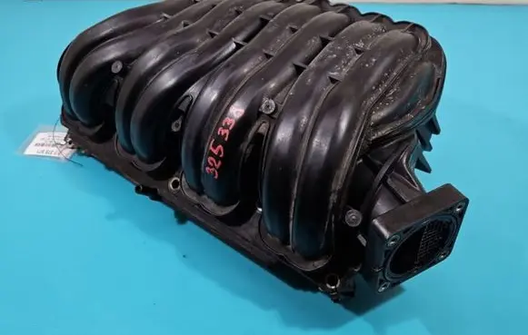Toyota Avensis T220 Intake manifold IMPRK1373571