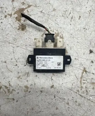 Mercedes-Benz C W205 Tailgate/trunk control unit/module A2059052110 C17433105