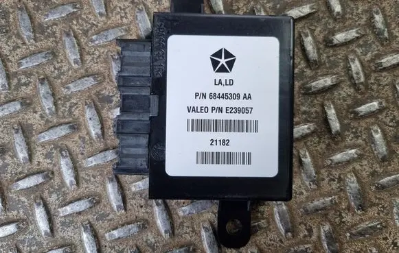 Dodge Charger Parking PDC control unit/module 68445309AA