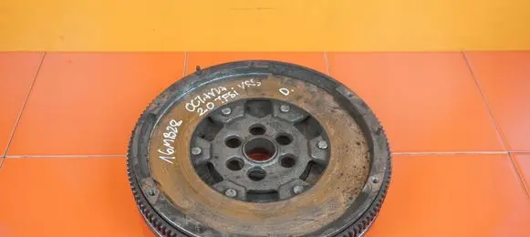 Skoda Octavia Mk2 (1Z) Dual mass flywheel BWA