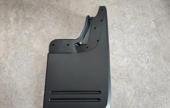 Volkswagen Amarok Rear mudguard