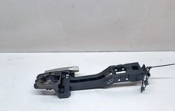 Nissan X-Trail T32 Rear door exterior handle/bracket 