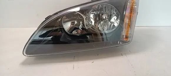 Ford Focus Headlight/headlamp