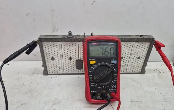 Toyota Prius (NHW20) Hybrid / Electric Car Battery Cell 04XEFA03130E