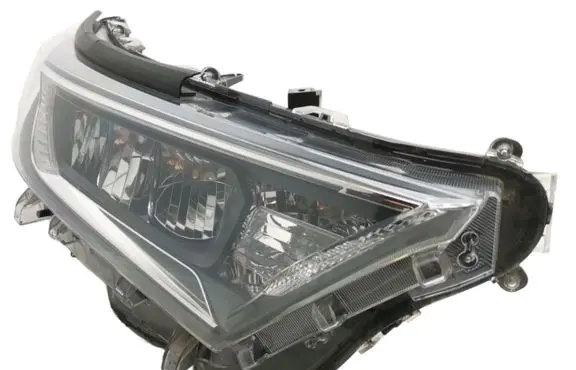 Toyota RAV 4 (XA40) Headlight/headlamp 8990842020